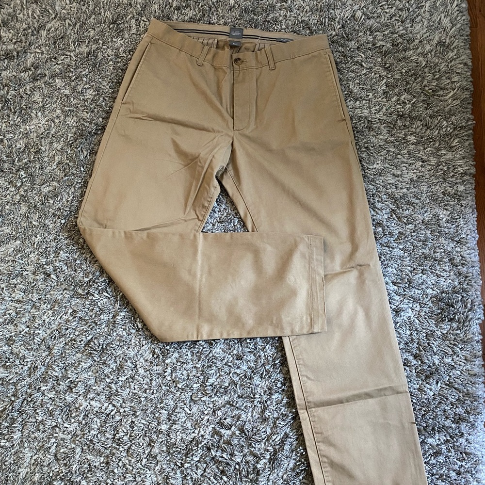 Gap Khakis